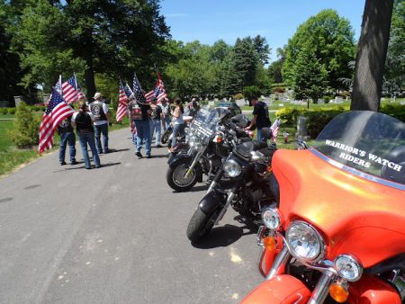 honor-american-heroes-flag-line-4